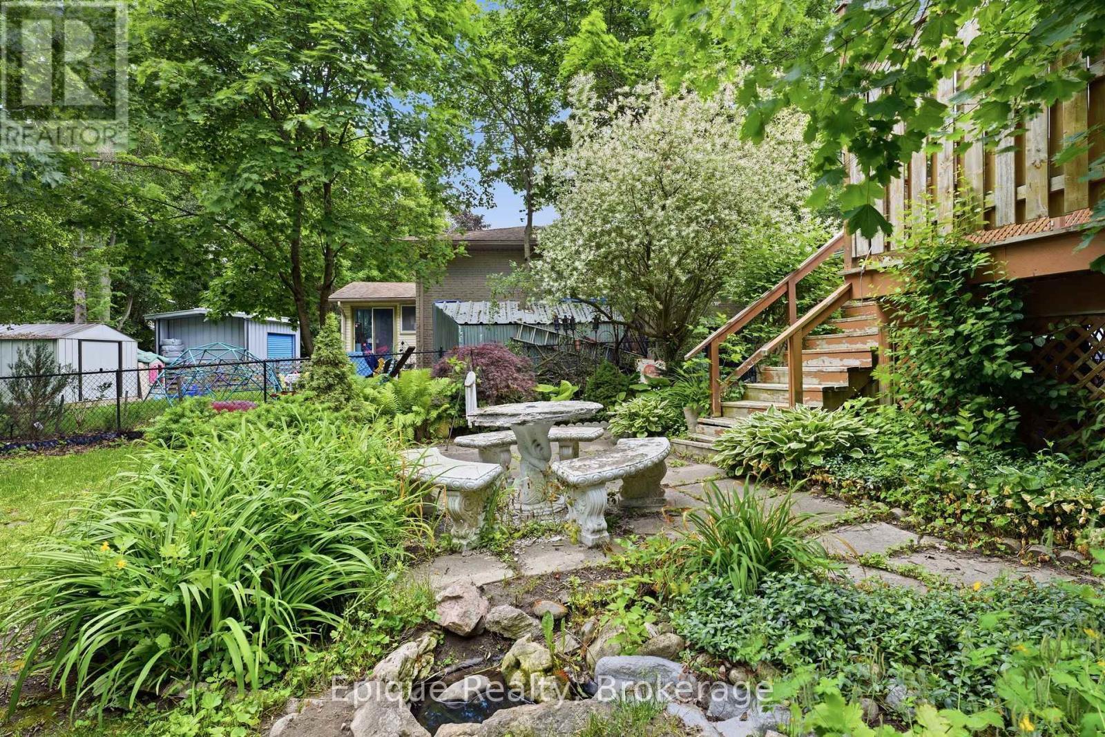 50 Combermere Crescent, Waterloo, ON