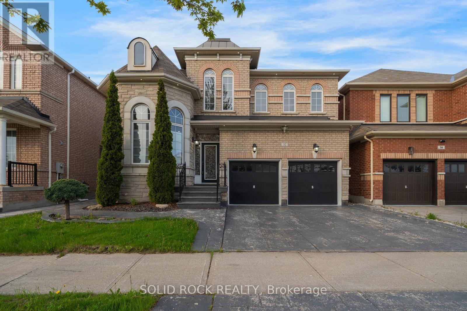 32 Albert Roffey Crescent, Markham, ON
