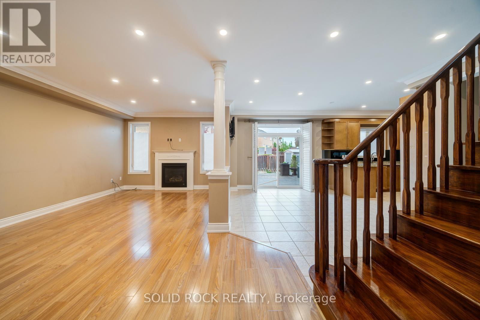 32 Albert Roffey Crescent, Markham, ON