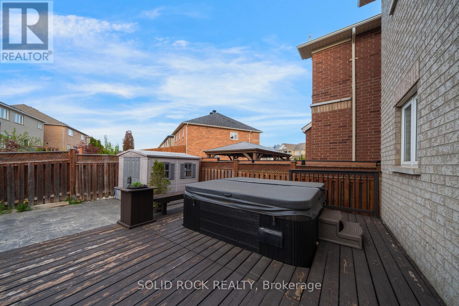 32 Albert Roffey Crescent, Markham, ON