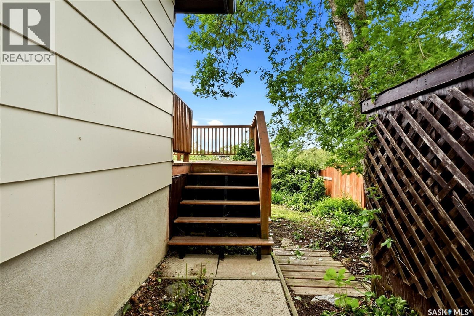95 Empress Drive, Regina, SK
