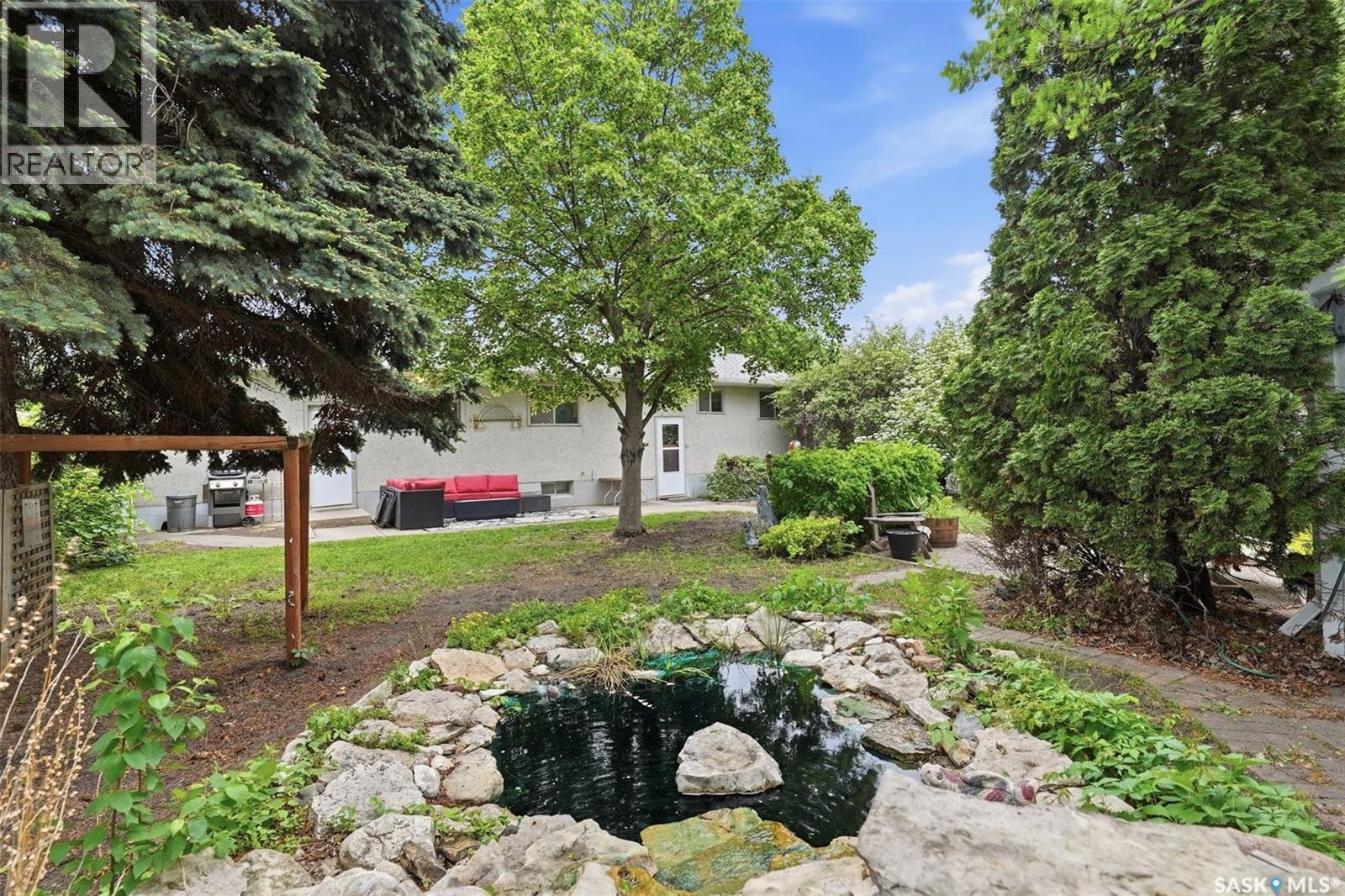 30 Riel Crescent, Saskatoon, SK