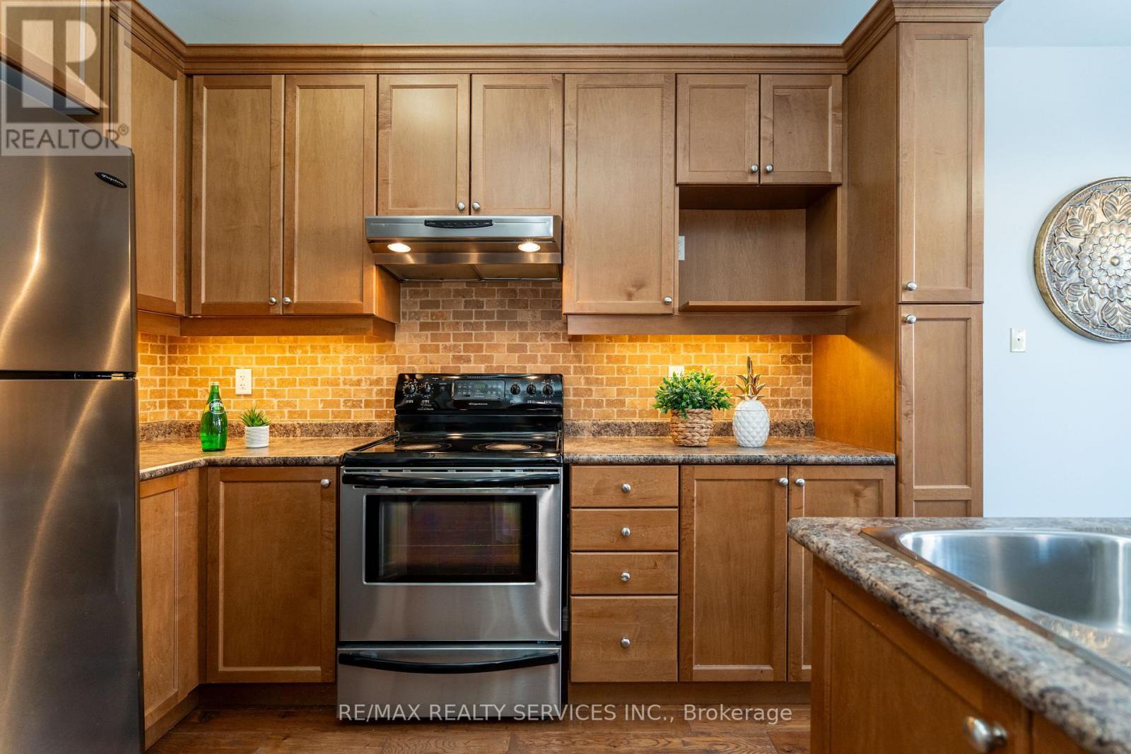 112 Amaranth Crescent, Brampton, ON