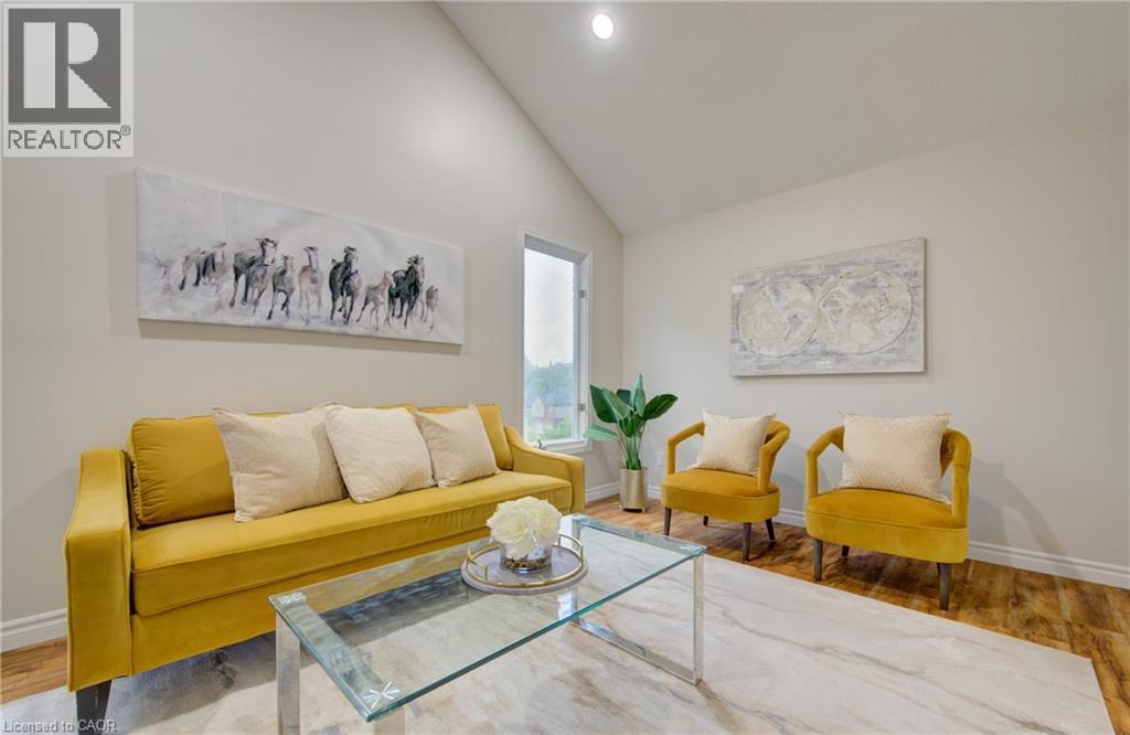379 Veronica Drive, Kitchener, ON