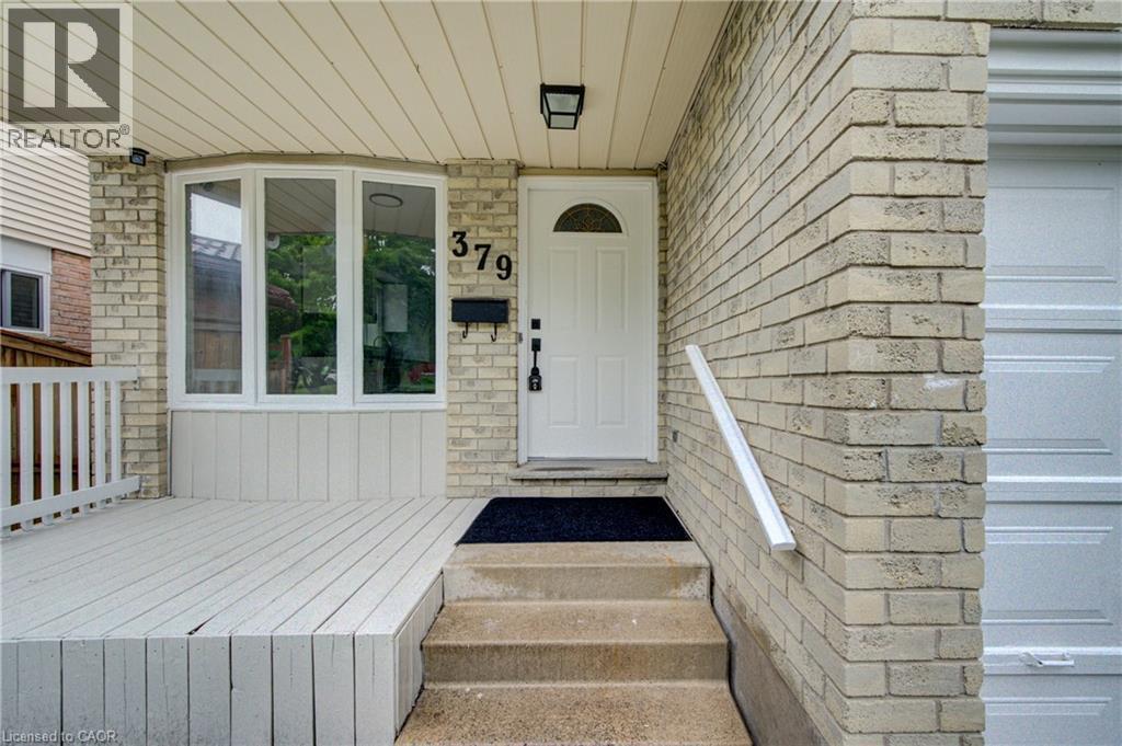 379 Veronica Drive, Kitchener, ON