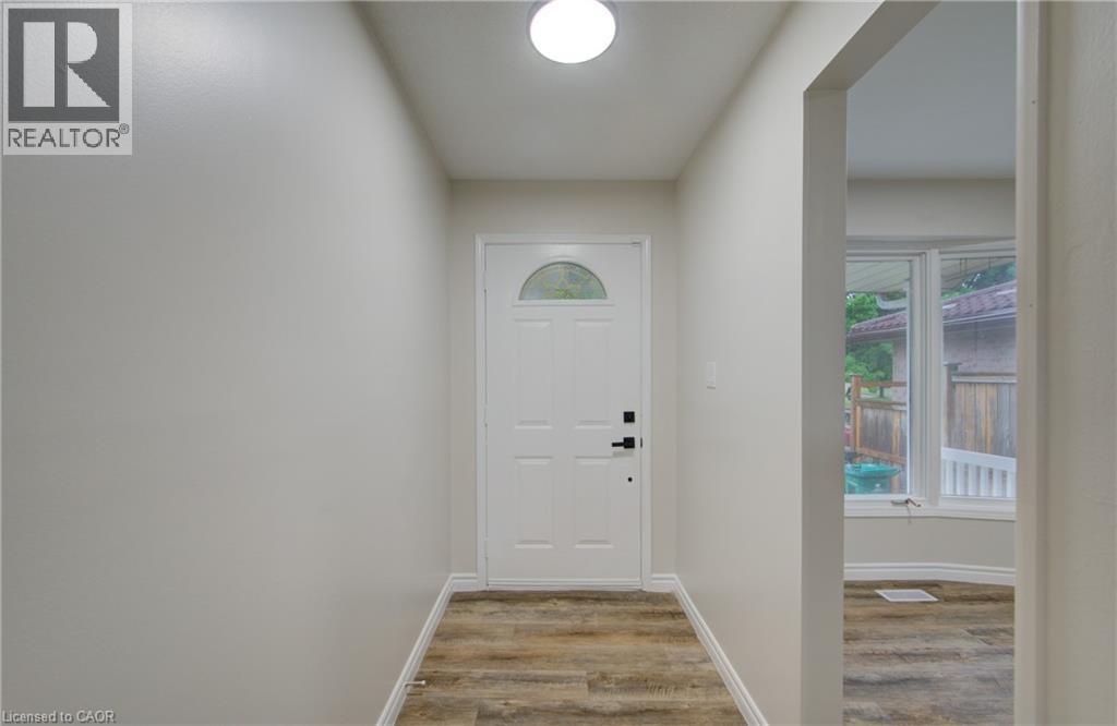 379 Veronica Drive, Kitchener, ON