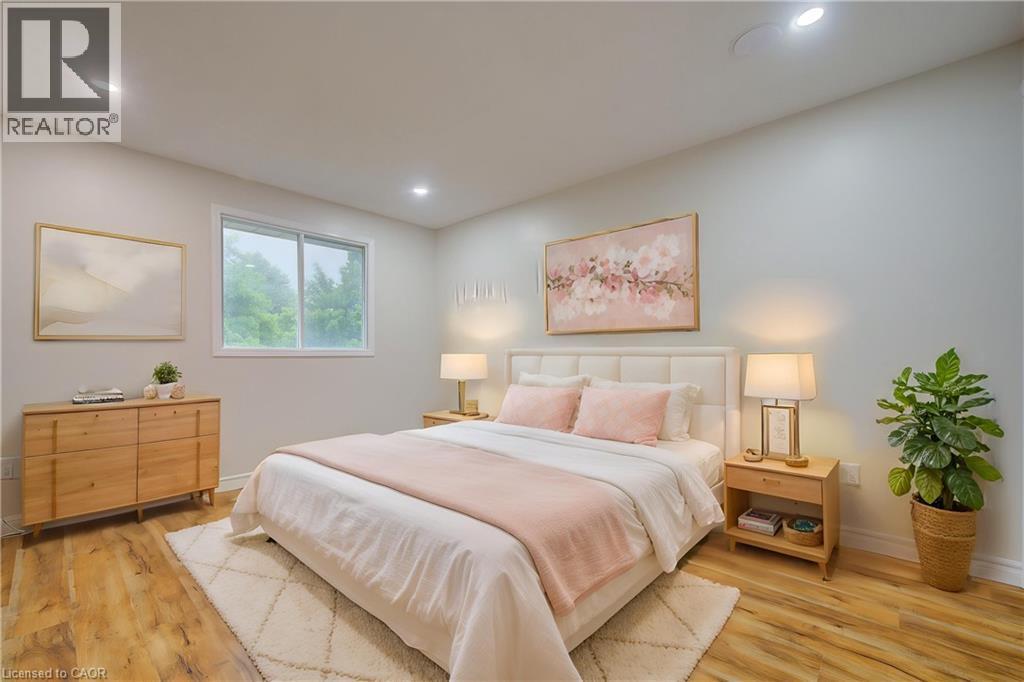379 Veronica Drive, Kitchener, ON