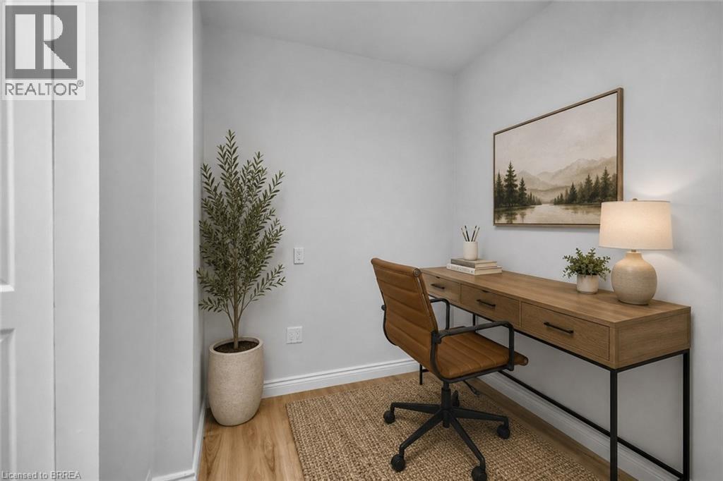 210 Golden Orchard Drive, Hamilton, ON