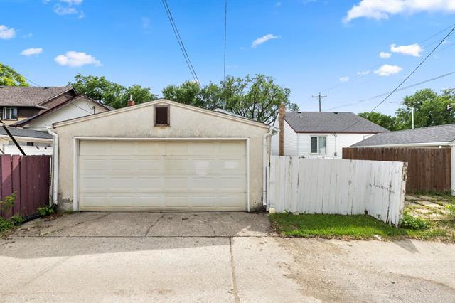 407 Inkster Blvd, Winnipeg, MB