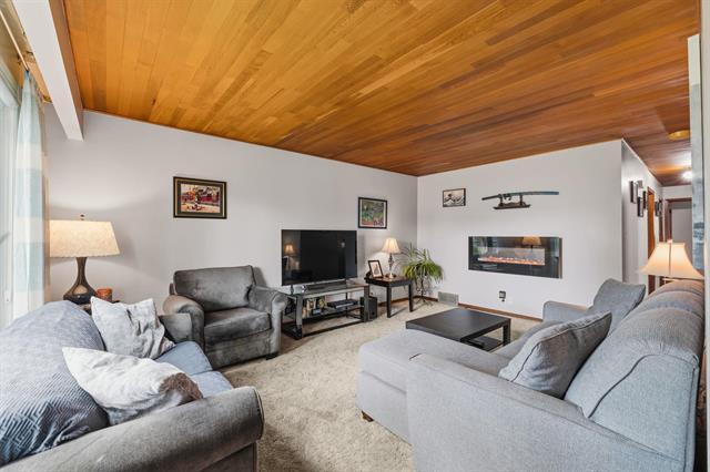 407 Inkster Blvd, Winnipeg, MB