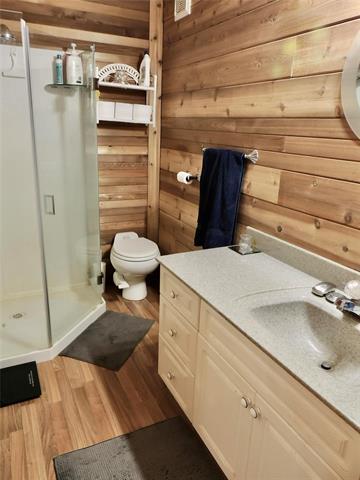 53 Ayers Cove, Manigotagan, MB