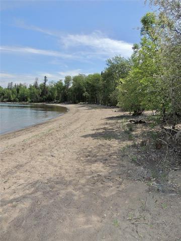 53 Ayers Cove, Manigotagan, MB