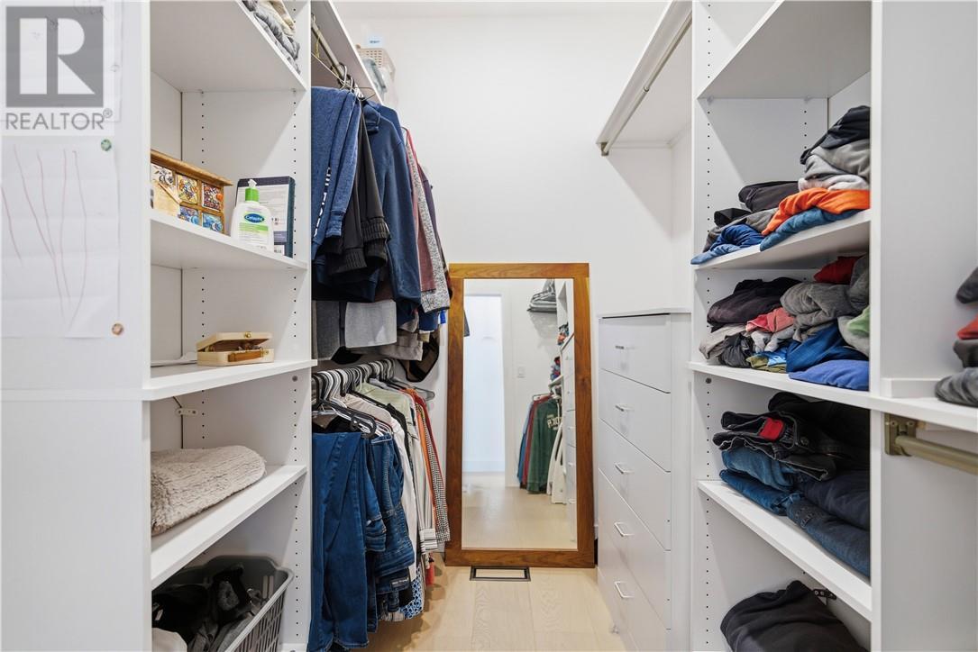 2303 Treeview Road, Sudbury, ON
