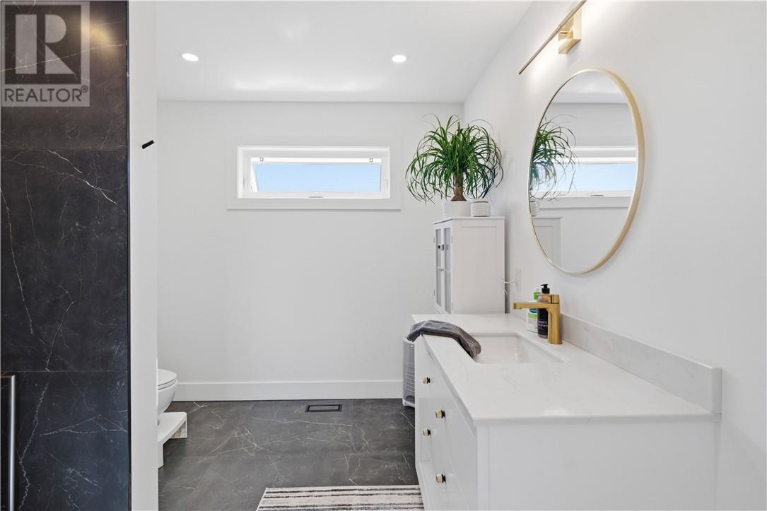 2303 Treeview Road, Sudbury, ON