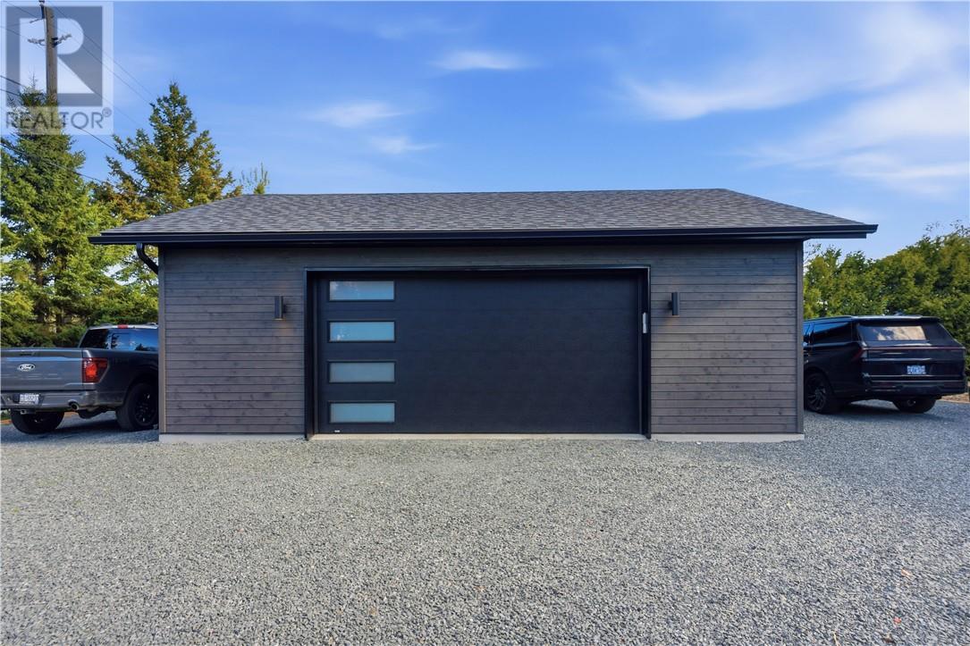 2303 Treeview Road, Sudbury, ON