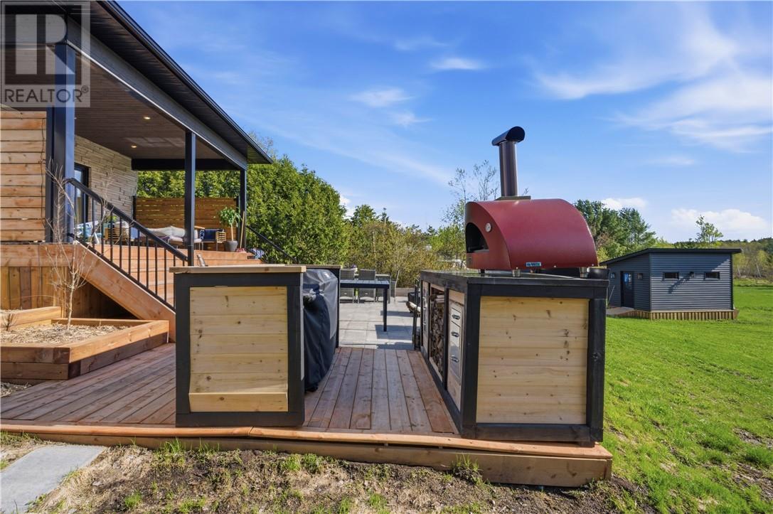 2303 Treeview Road, Sudbury, ON