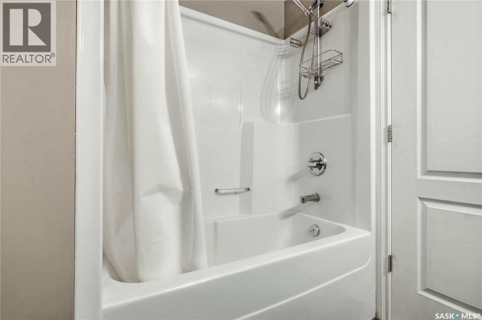 4562 Harbour Landing Drive, Regina, SK