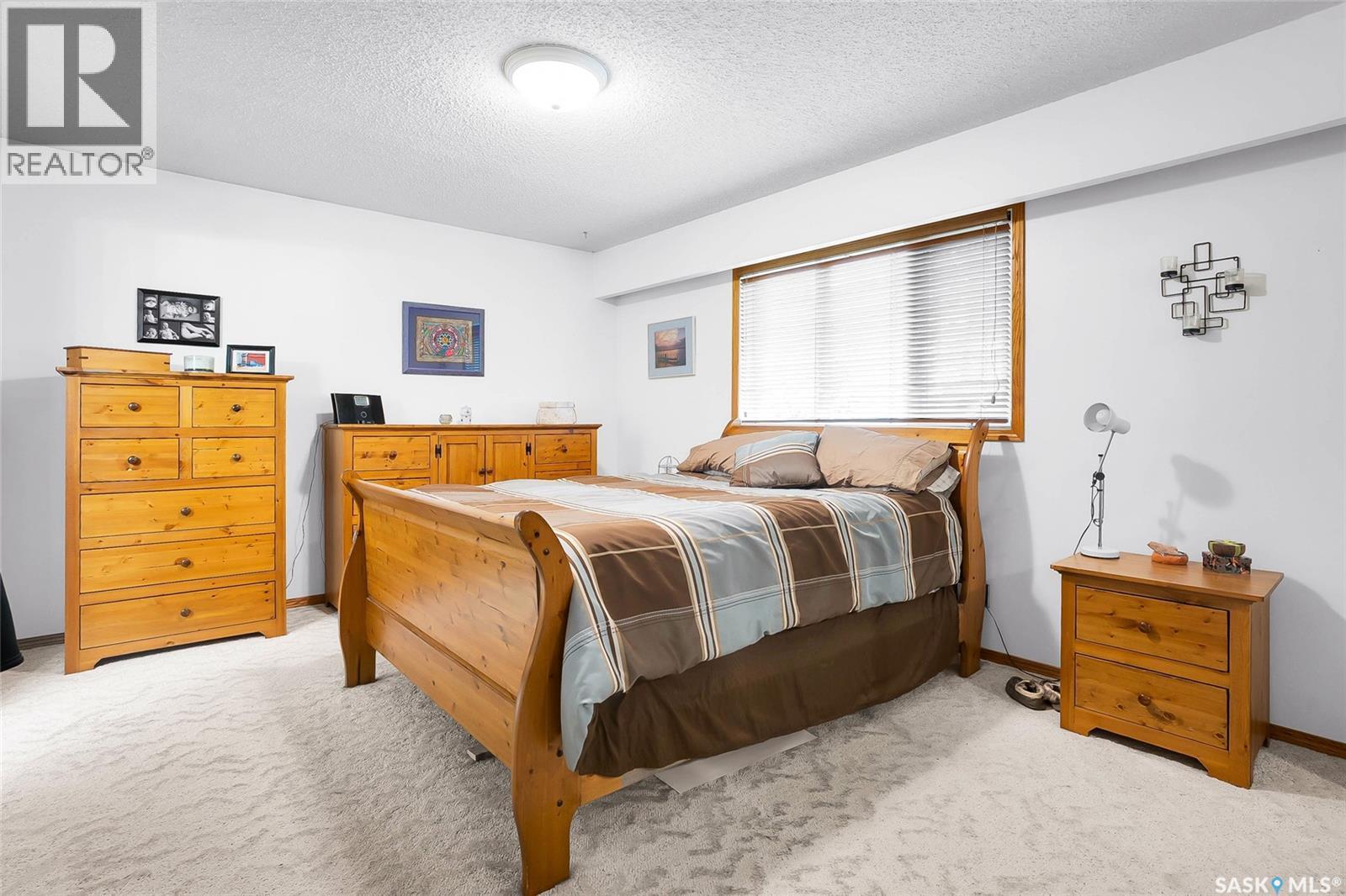 330 Whiteshore Way, Saskatoon, SK