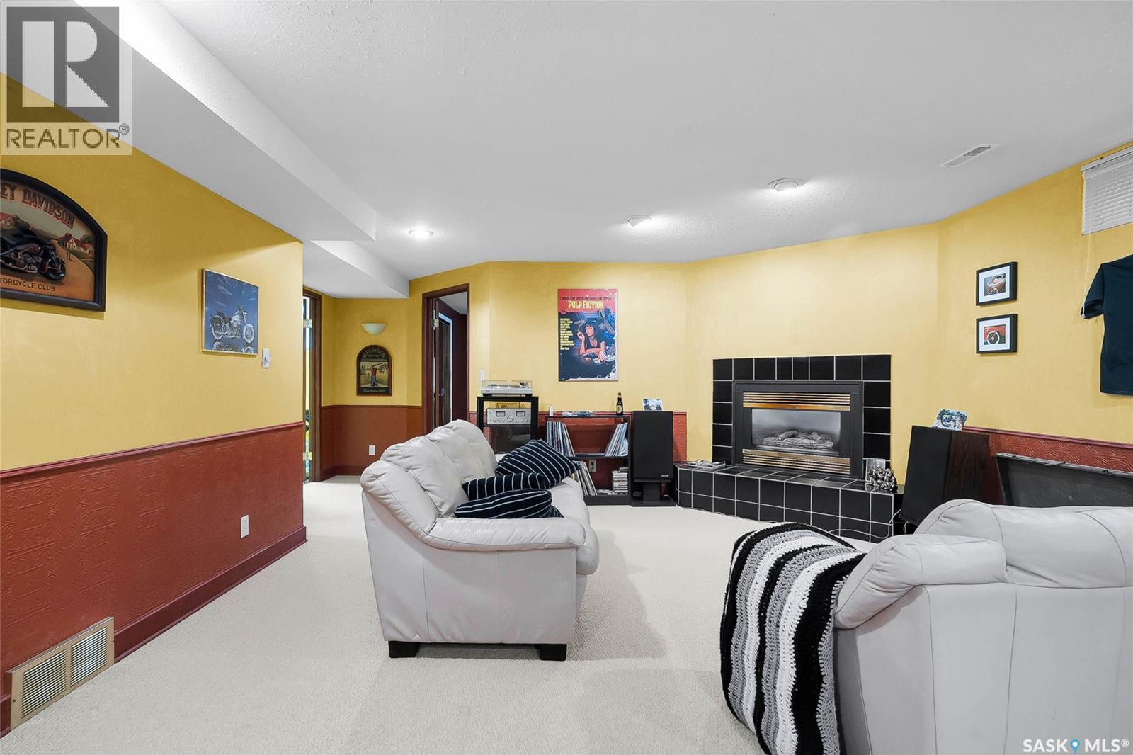 330 Whiteshore Way, Saskatoon, SK