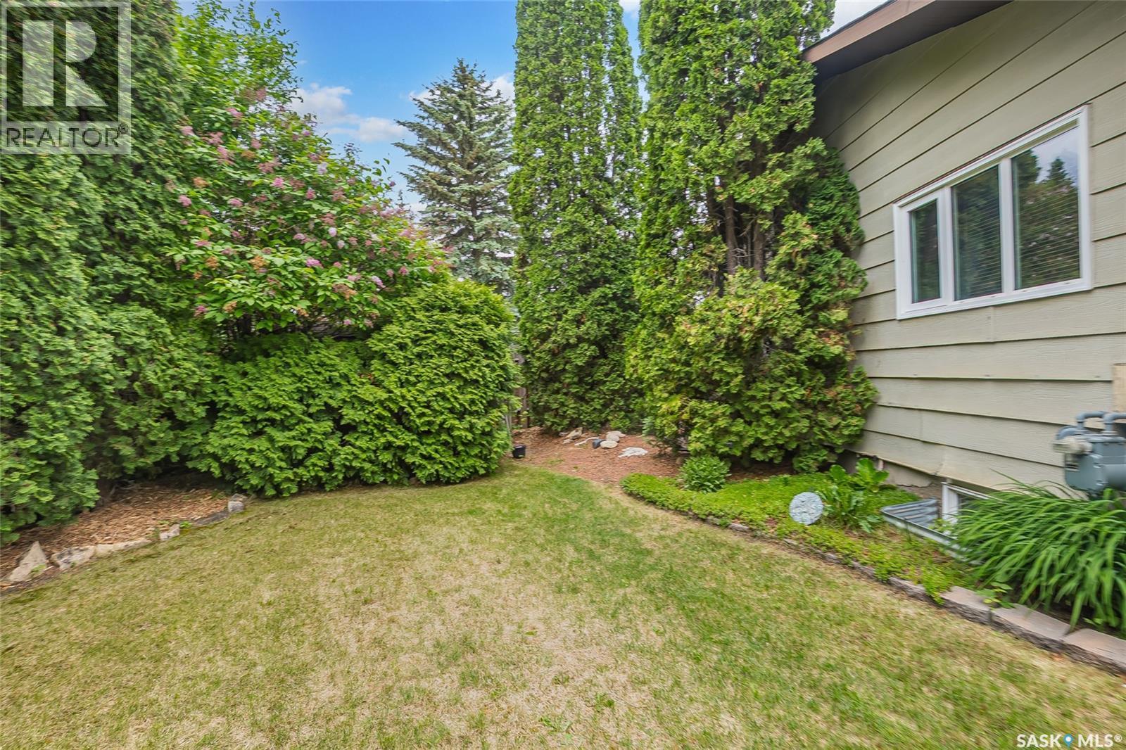 330 Whiteshore Way, Saskatoon, SK