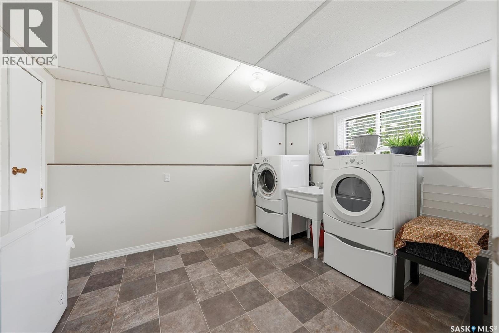 235 Benesh Crescent, Saskatoon, SK