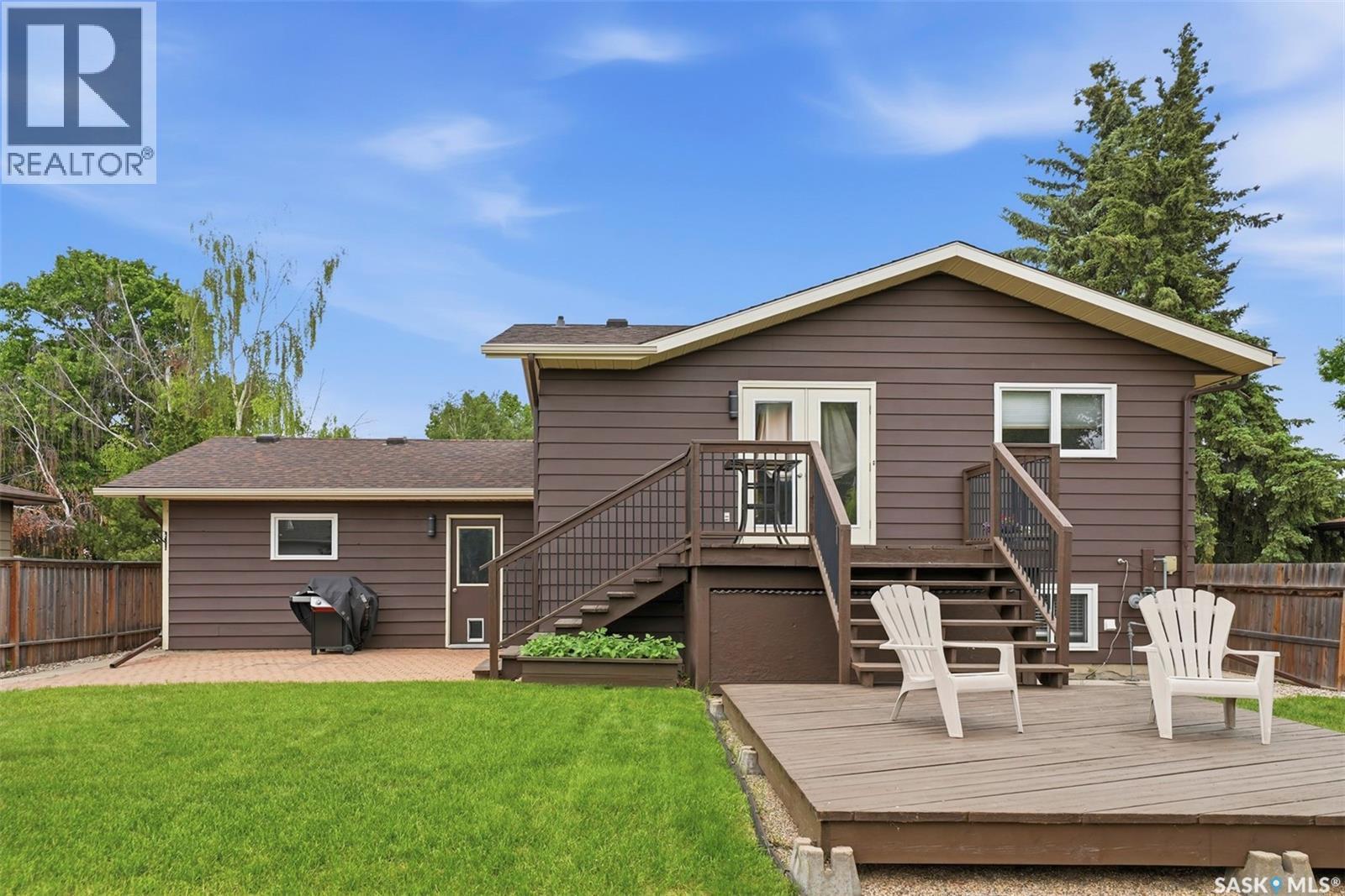 235 Benesh Crescent, Saskatoon, SK