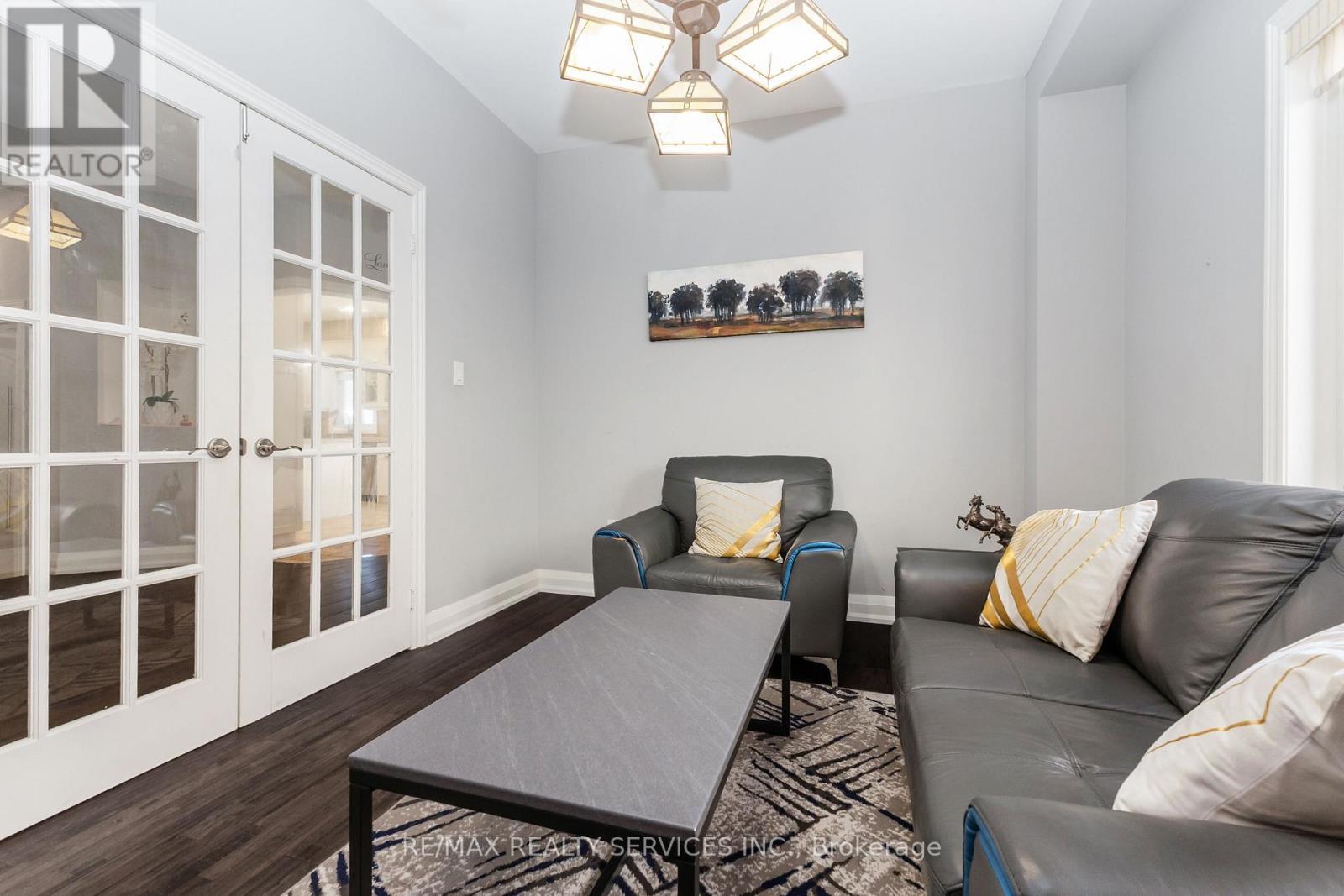 29 Sir Jacobs Crescent, Brampton, ON
