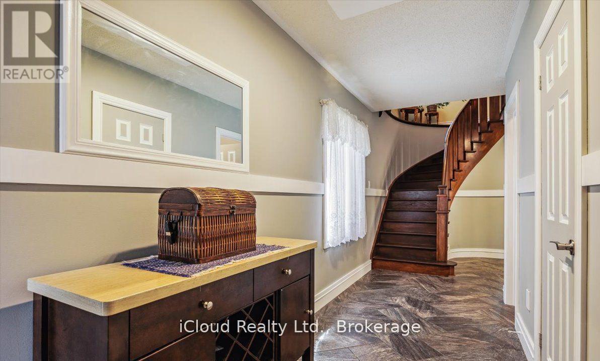 36 Pacific Wind Crescent, Brampton, ON