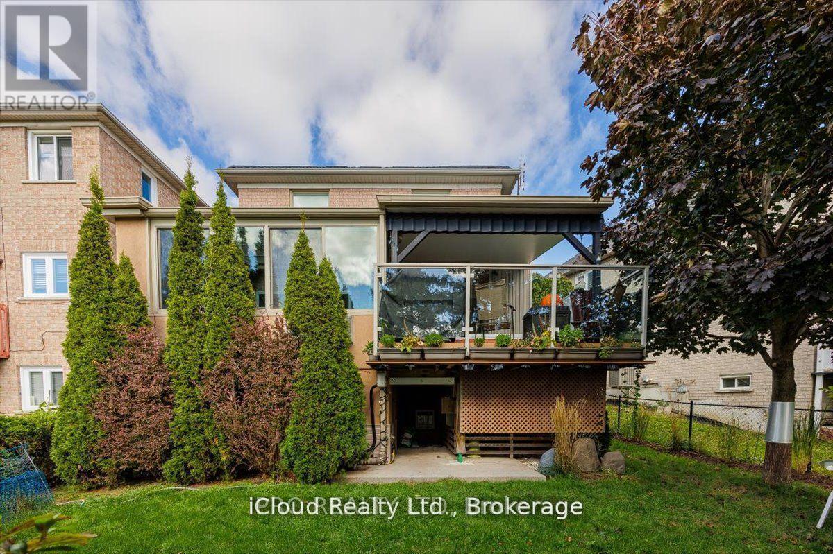36 Pacific Wind Crescent, Brampton, ON