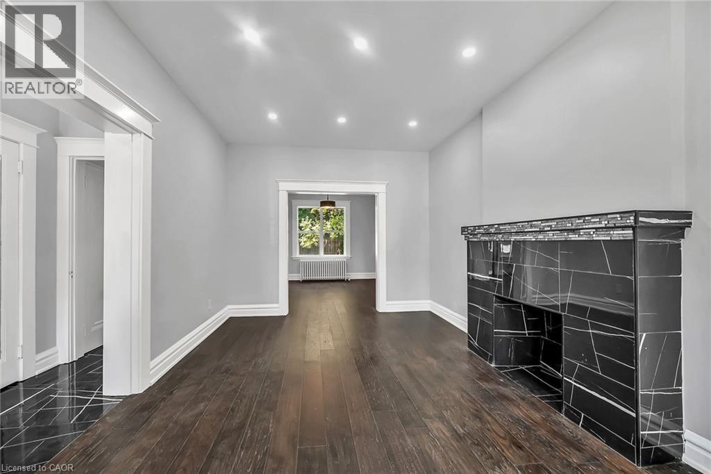 172 Sherman Avenue S, Hamilton, ON