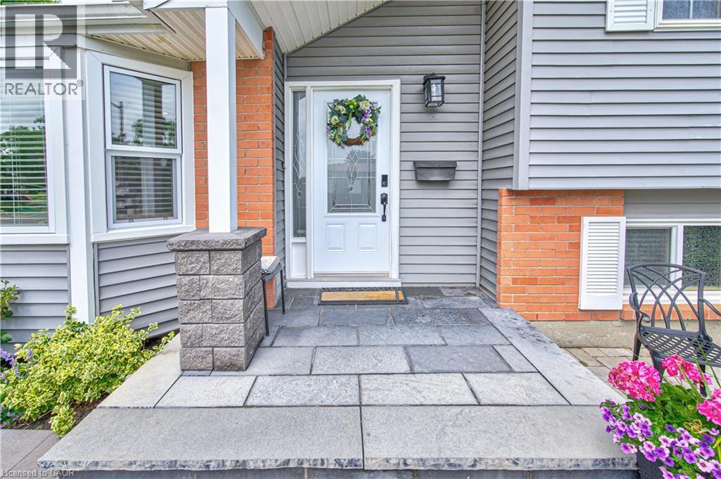 399 Grand River Boulevard, Kitchener, ON