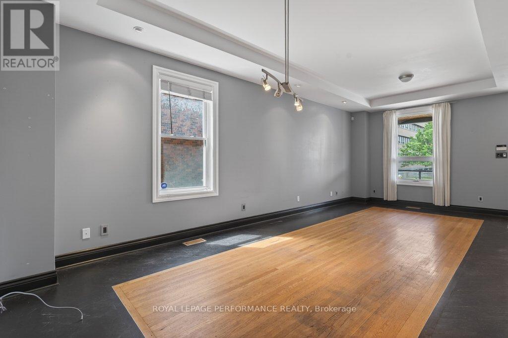 313 Lebreton Street S, Ottawa, ON