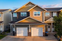 52 Coulter Way Brandon, MB R7A 5A7