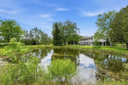 21324 McCowan Road East Gwillimbury, ON L0G 1M0