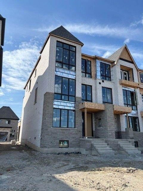 23 Essence Lane, Markham, ON