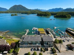 #106-368 Main St Tofino, BC V0R 2Z0