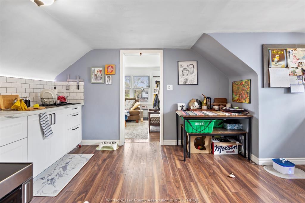1130 Langlois, Windsor, ON