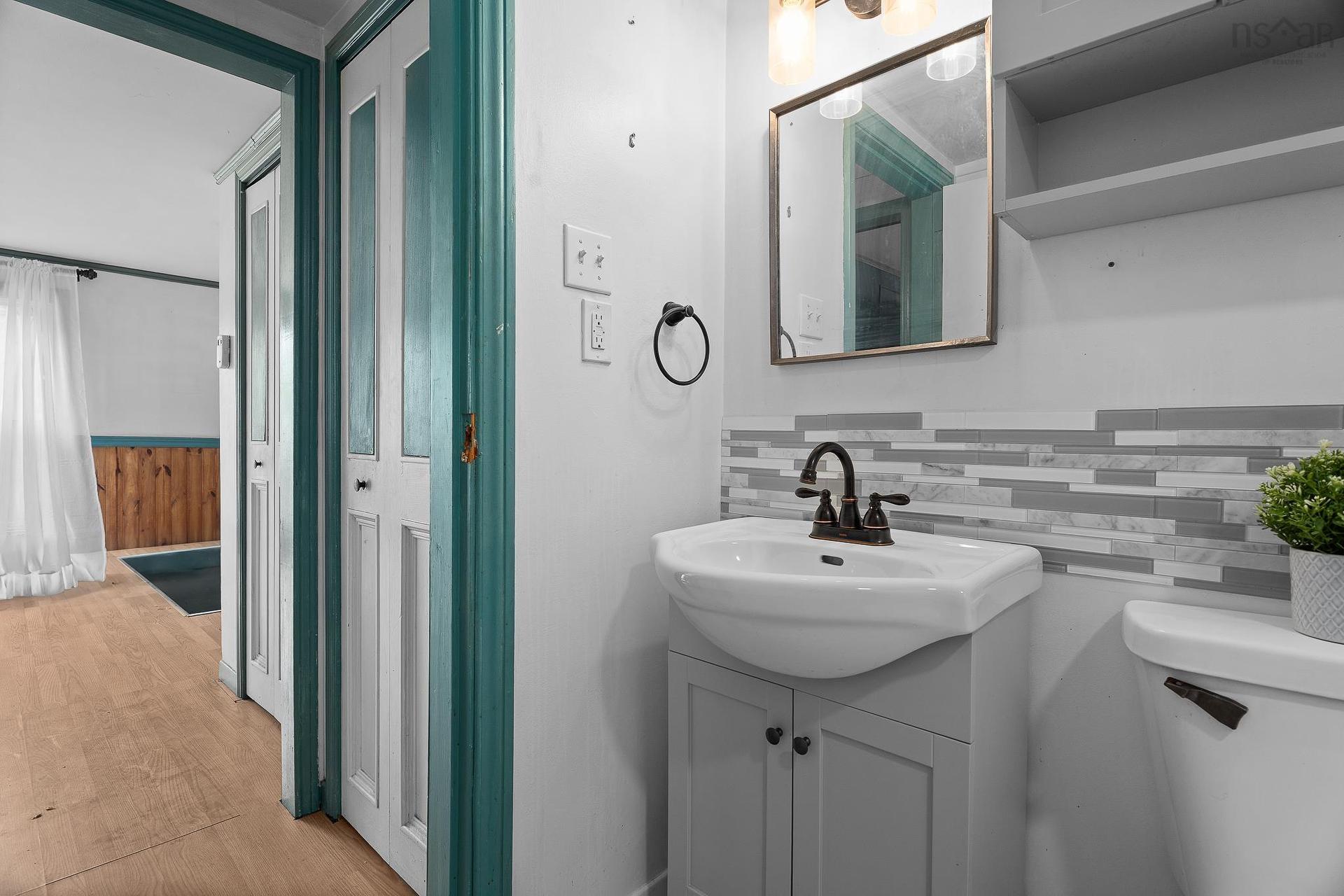 3783 Prospect Road, Shad Bay, NS - Indoor Photo Showing Bathroom