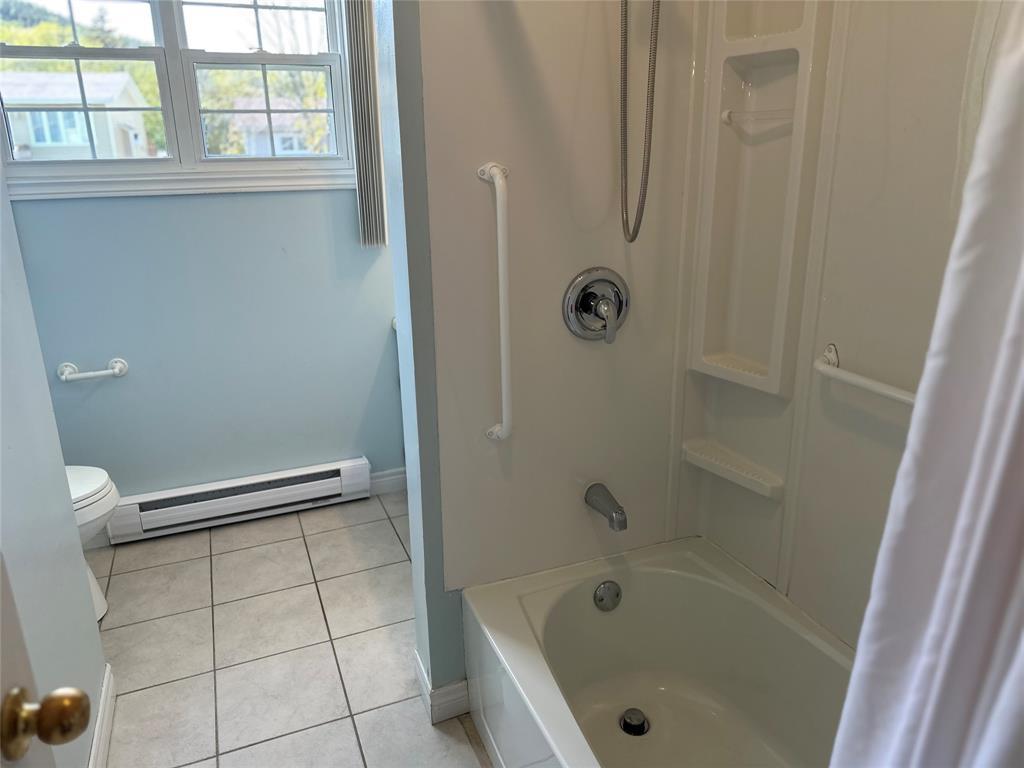 32 Highland Park, Holyrood, NL