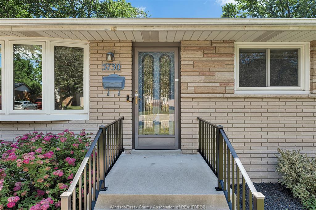 5730 Canada Street, Lasalle, ON