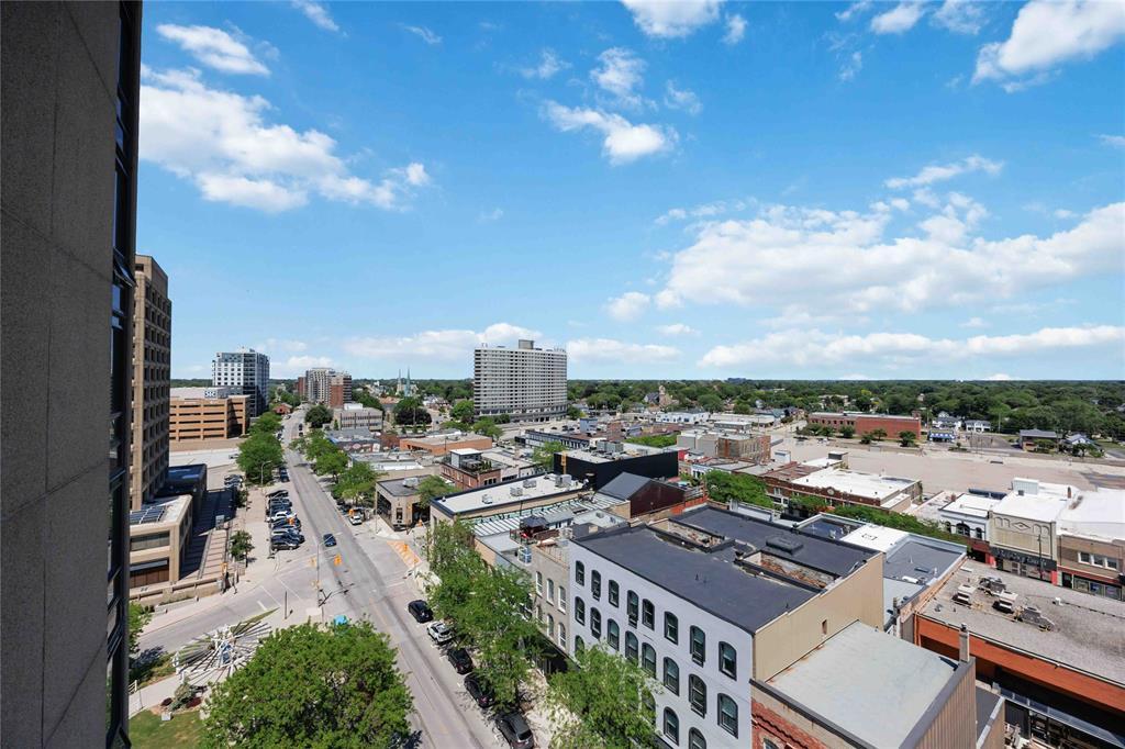 1208-155 Front Street North, Sarnia, ON