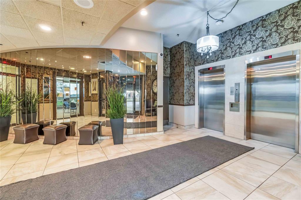 1208-155 Front Street North, Sarnia, ON
