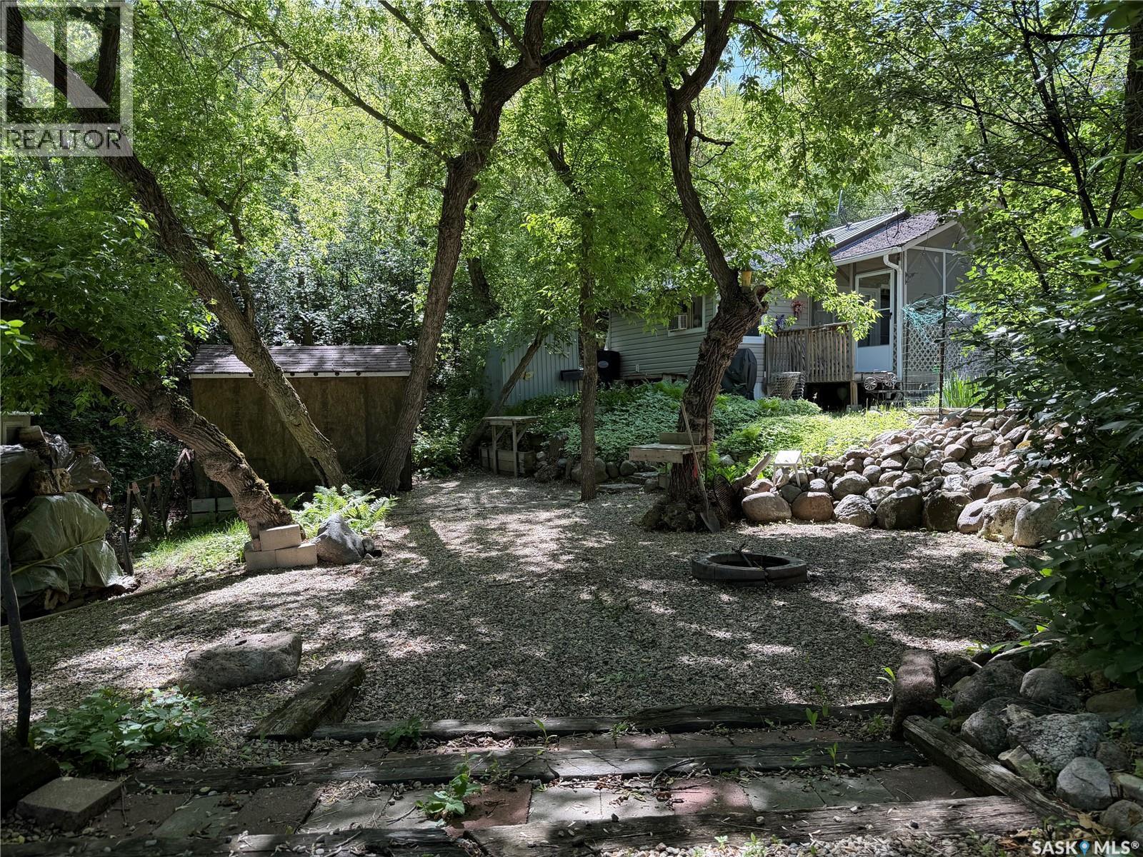 825 Tatanka Drive, South Lake, SK