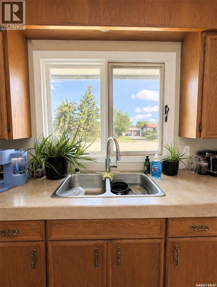915 Maple Drive, Esterhazy, SK
