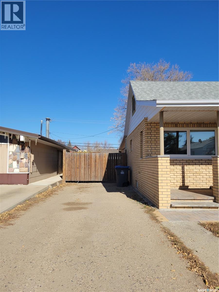 1517 3Rd Street, Estevan, SK