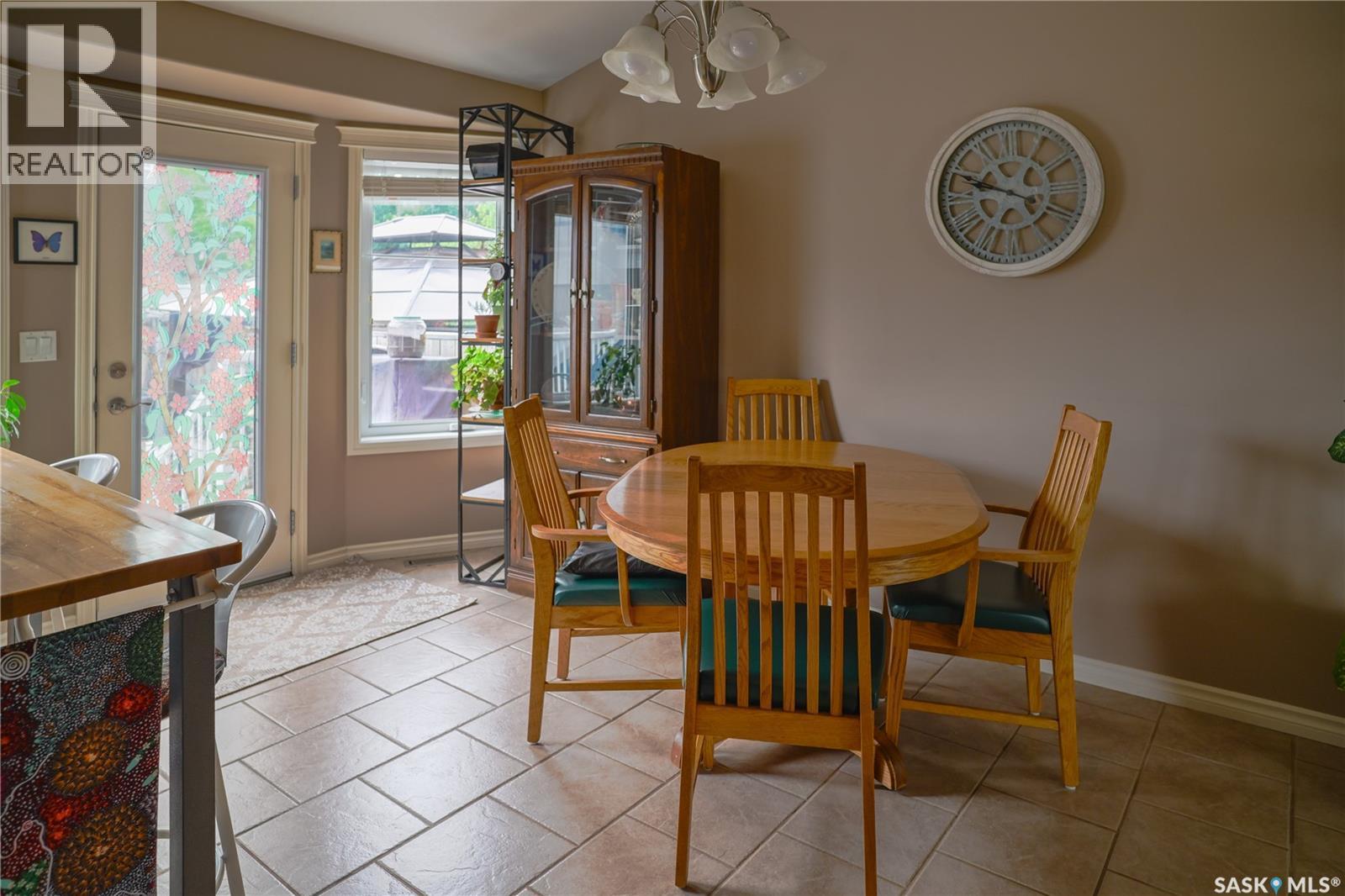 319 Stefaniuk Crescent, Saskatoon, SK