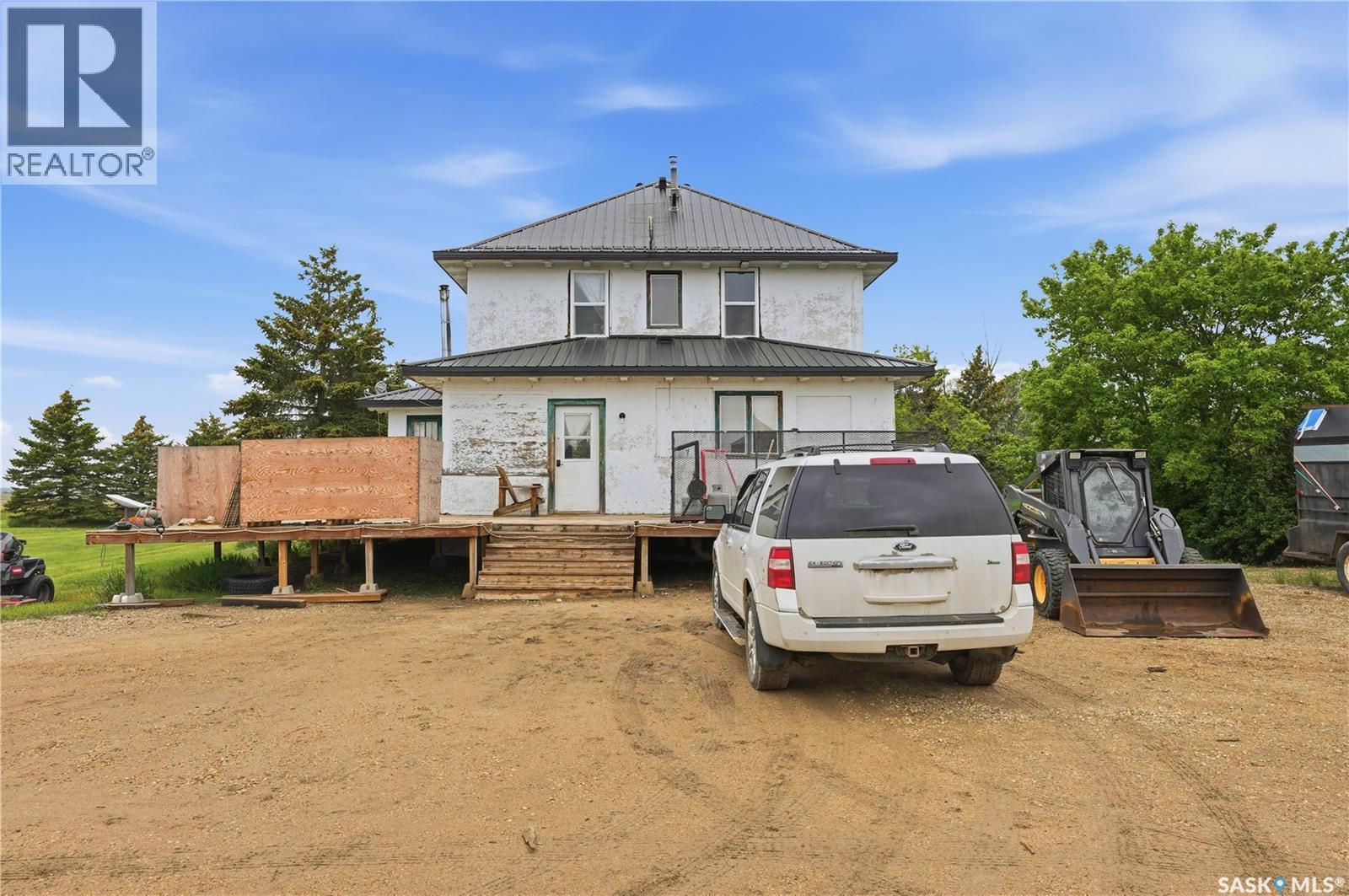 Mullen Acreage, Stonehenge Rm No. 73, SK