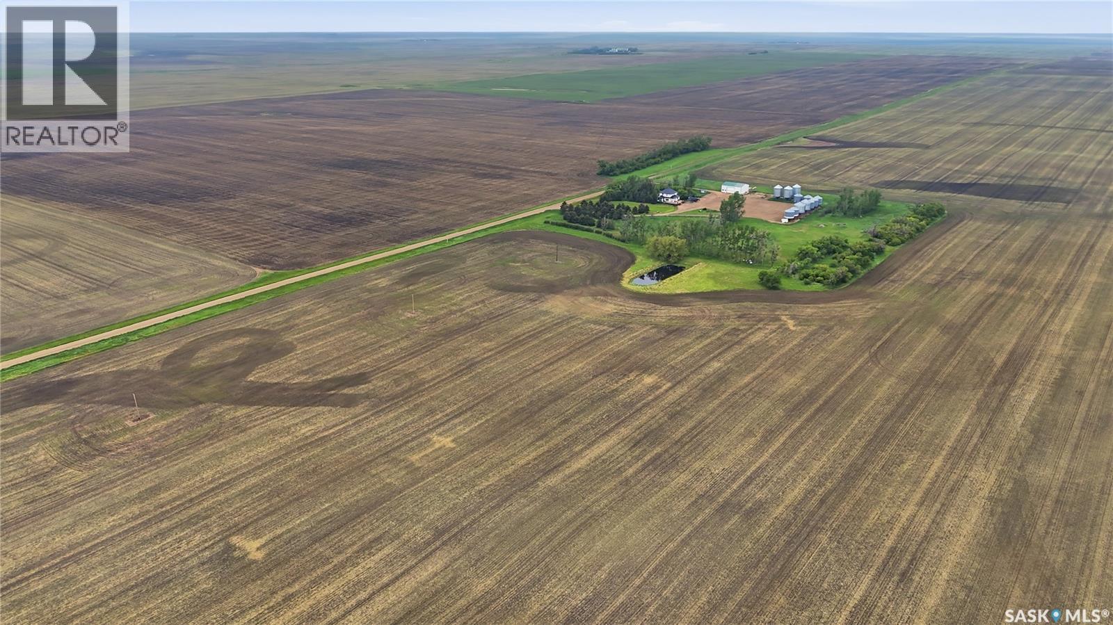Mullen Acreage, Stonehenge Rm No. 73, SK