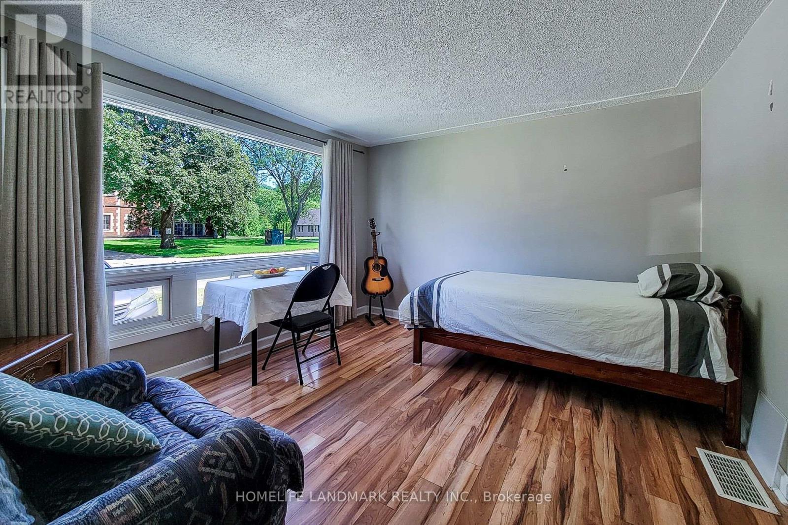 242 Bowman Street, Hamilton, ON
