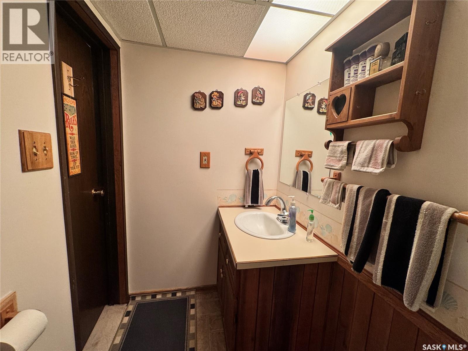 523 8Th Avenue W, Biggar, SK